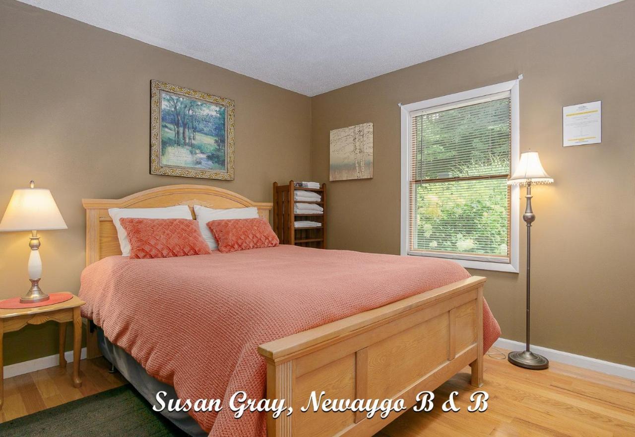 Newaygo Bed And Breakfast 외부 사진